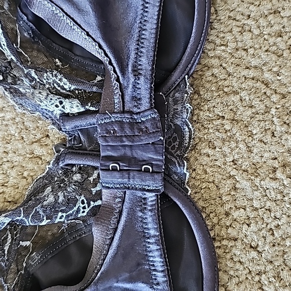 Vintage Gold Label Victoria's Secret Lace underwire Bra 36C - Picture 6 of 8